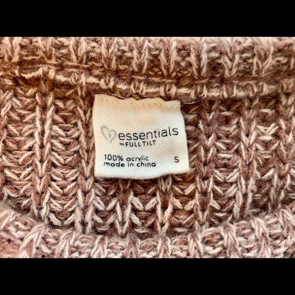 Tillys sweater - Picture 3 of 3